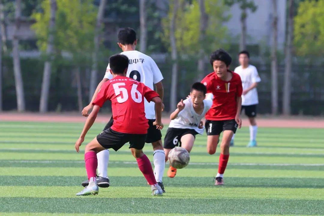 认为他的强
