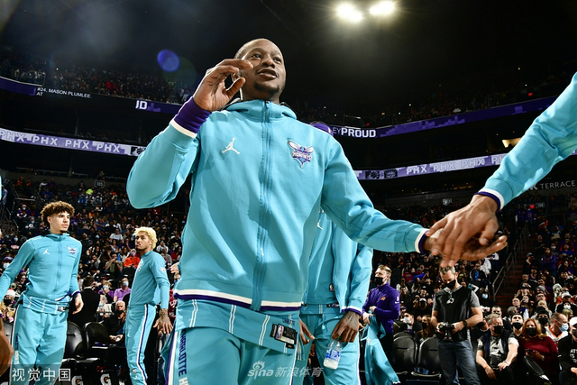 欢呼在不同 欢呼在不同